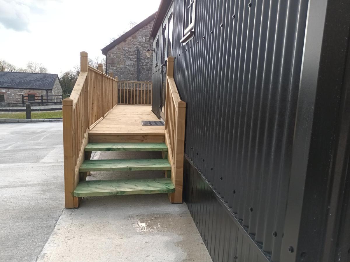 Rathgillen Cabin Nobber 外观 照片
