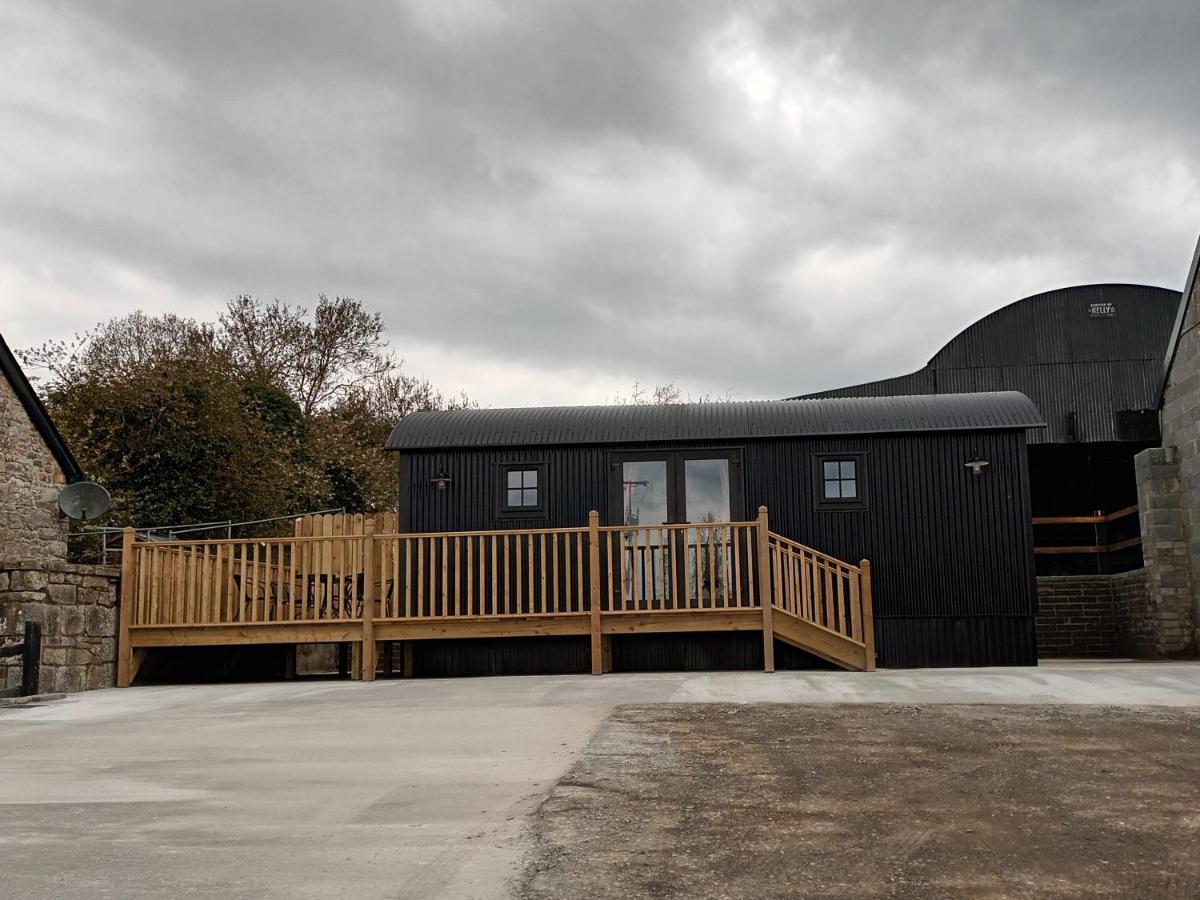 Rathgillen Cabin Nobber 外观 照片