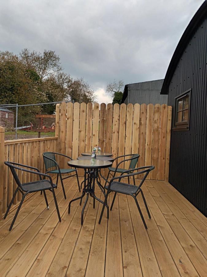 Rathgillen Cabin Nobber 外观 照片