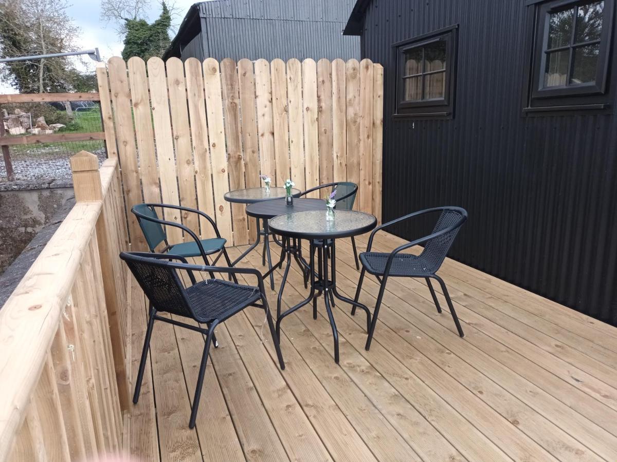 Rathgillen Cabin Nobber 外观 照片