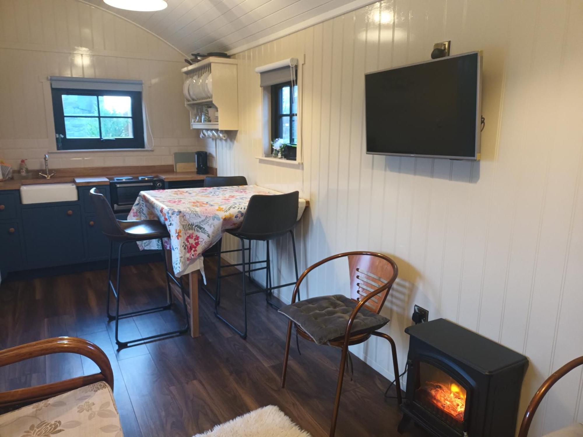 Rathgillen Cabin Nobber 外观 照片
