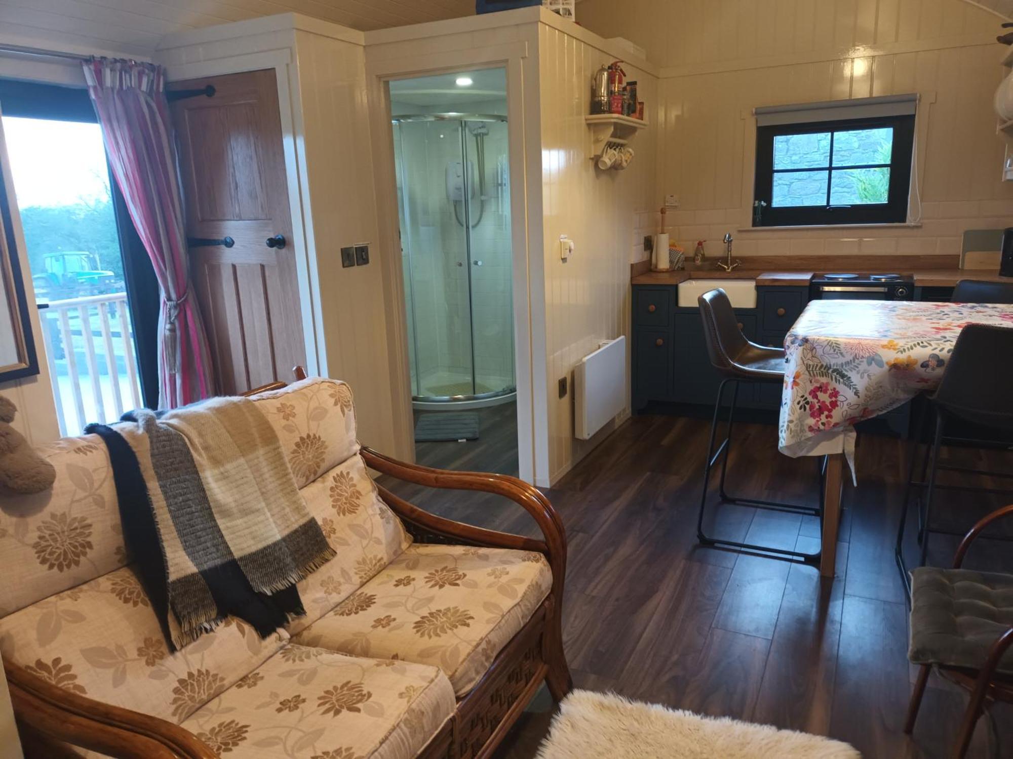 Rathgillen Cabin Nobber 外观 照片