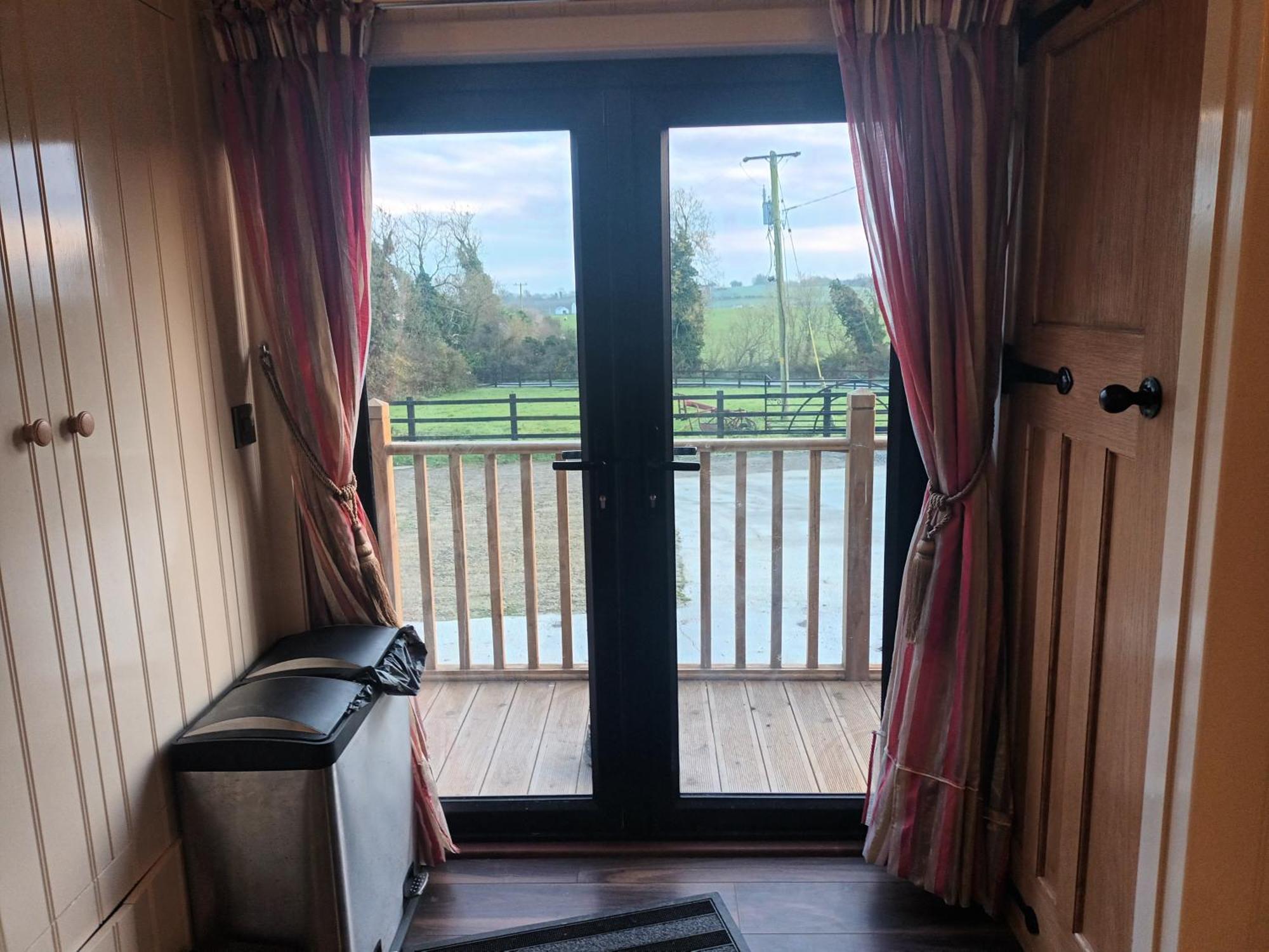 Rathgillen Cabin Nobber 外观 照片